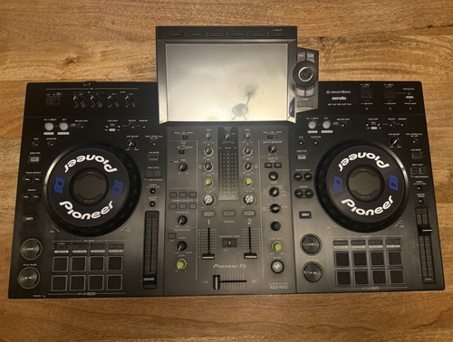 Pioneer xdj rx3 - pioneer, xdj-rx3