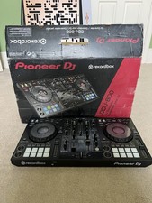 Pioneer DDJ-800 DJ Controller 