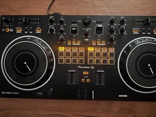 Pioneer DDJ-REV1 DJ Controller